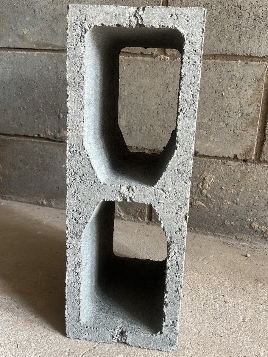 Bloco de Vedação de concreto Vinic 14×19×39 cm